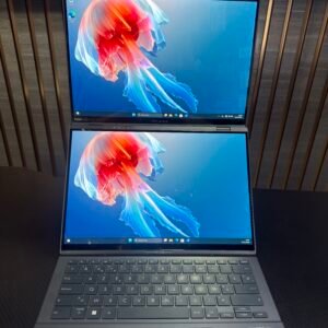 Alternative view of ASUS Zenbook Duo Ultra 9