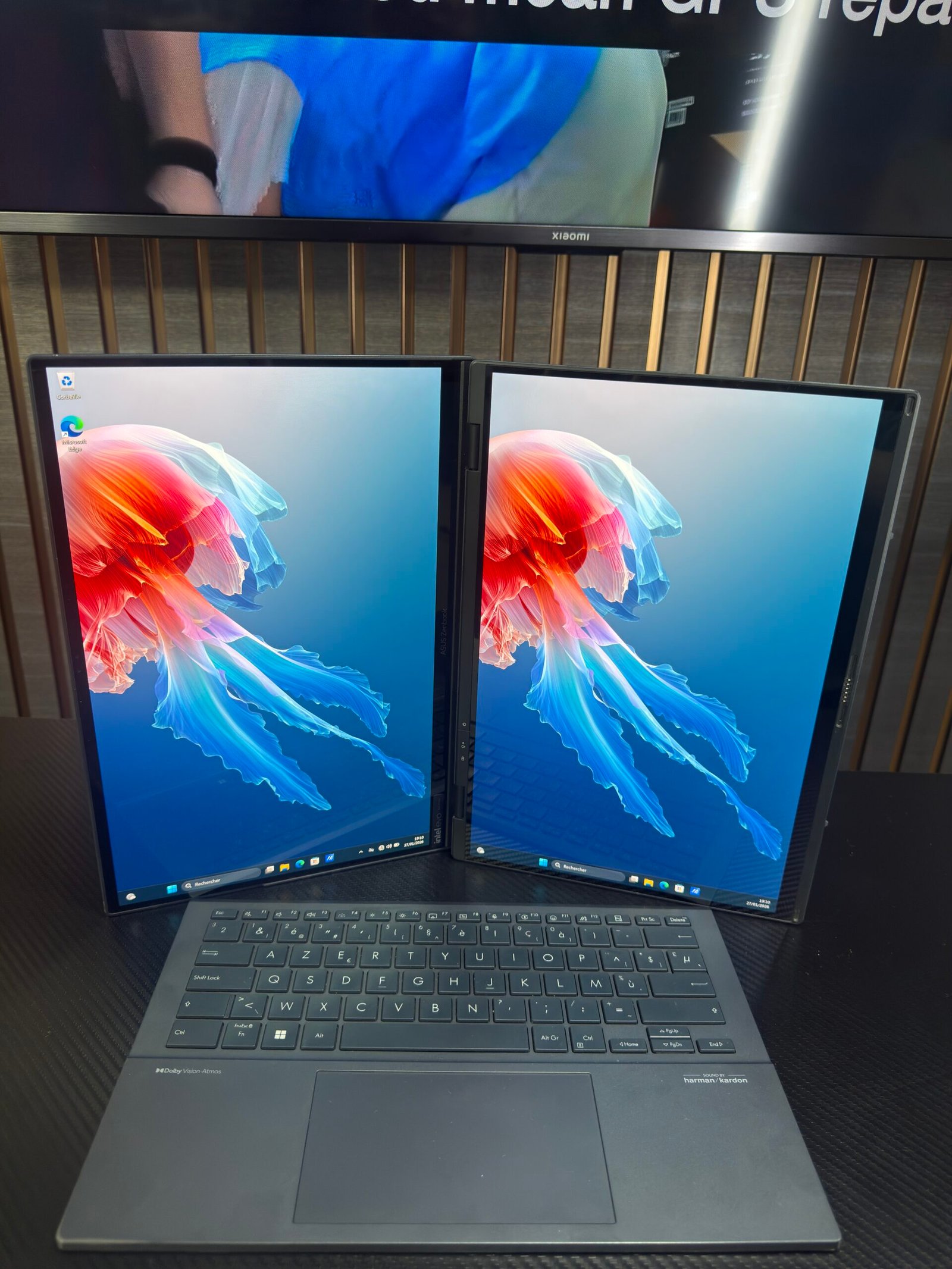 ASUS Zenbook Duo Ultra 9 – Image 6