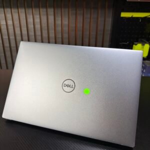 Alternative view of Dell Precision 5560 I7 11éme Gen Nvidia RTX A2000