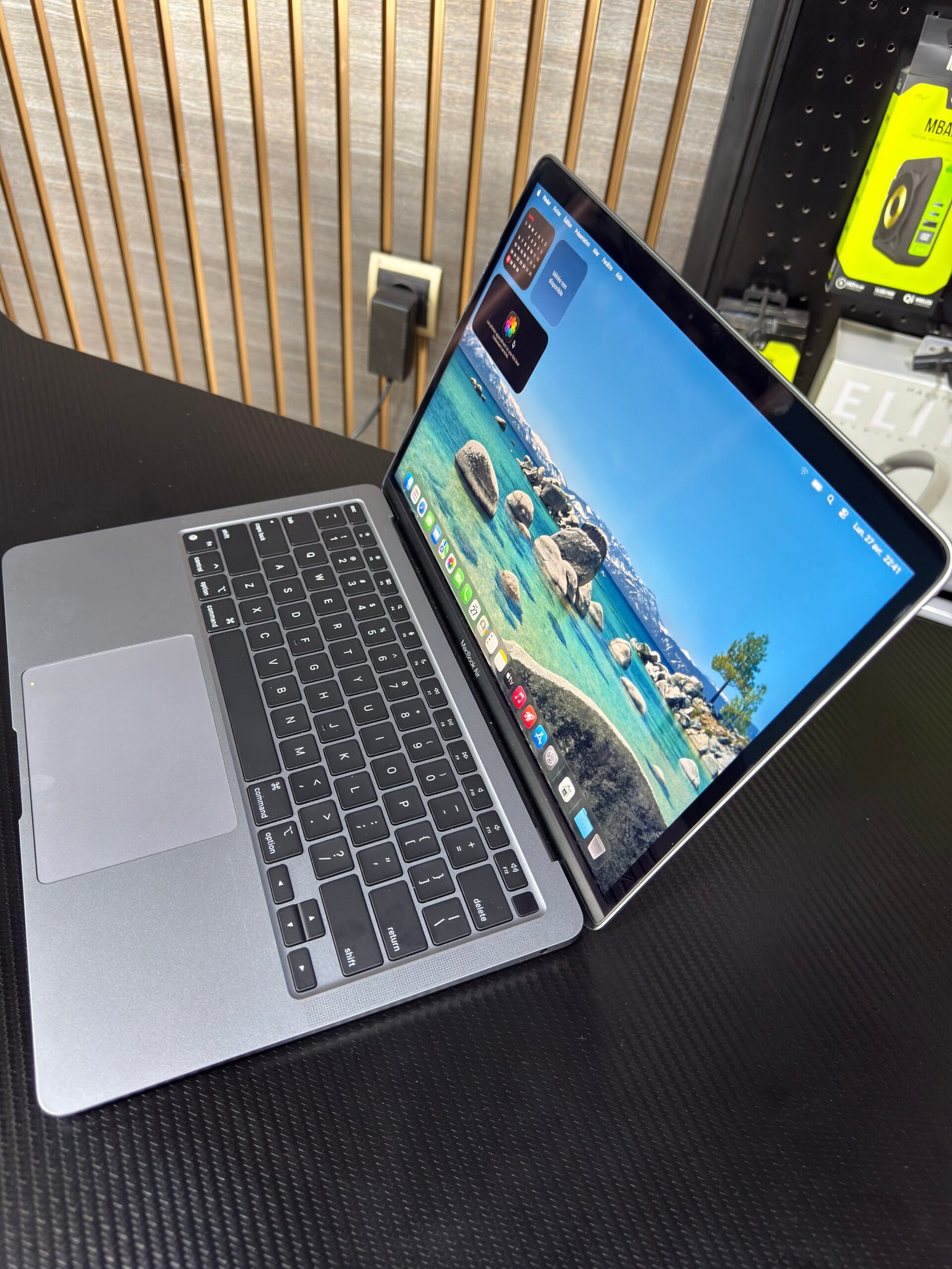 MacBook Air M1 256gb 16gb - Image 3