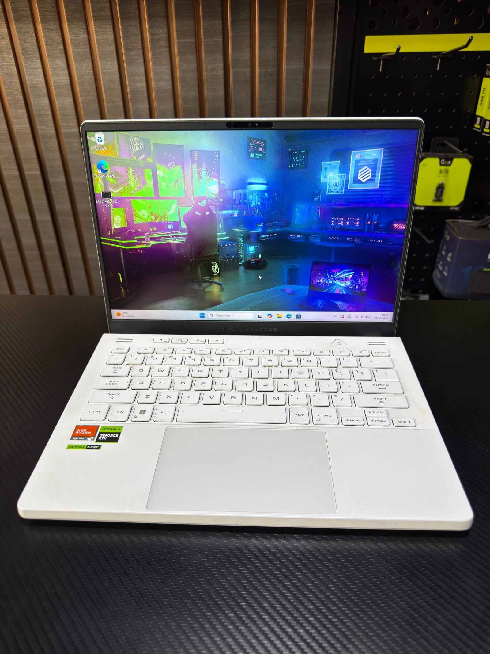 ASUS ROG Zephyrus G14 2023 RTX 4060 - Image 6