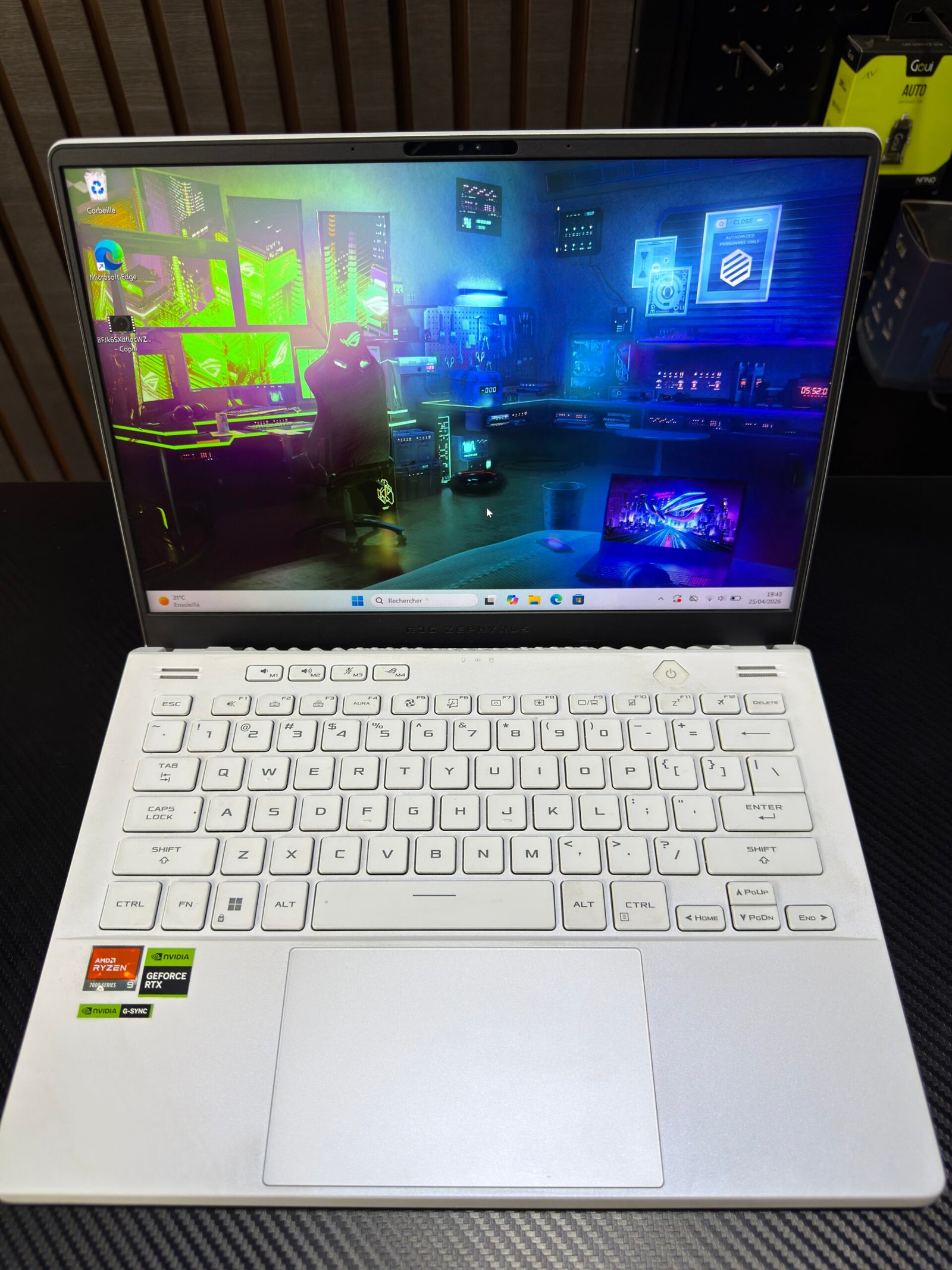 ASUS ROG Zephyrus G14 2023 RTX 4060 - Image 8