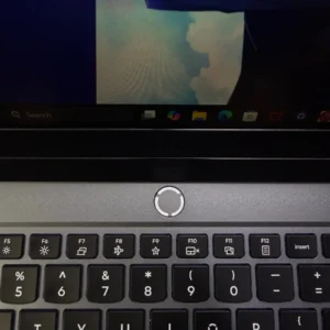 Lenovo LOQ 15i RTX 5070 / i7-13650HX/ 16 Go DDR5 / 512 Gb SSD / 15.6