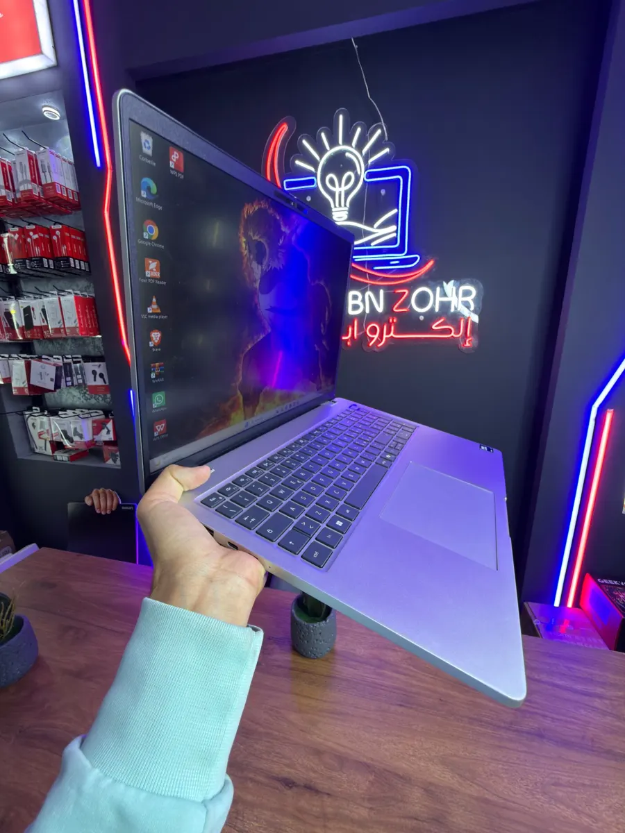 Dell Pro 16 Plus en main, écran 16 pouces