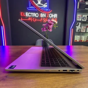 Profil fin du Dell Pro 16 Plus