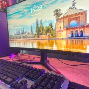 Écran Connect 24A1H incurvé 240 Hz et clavier Hybrok