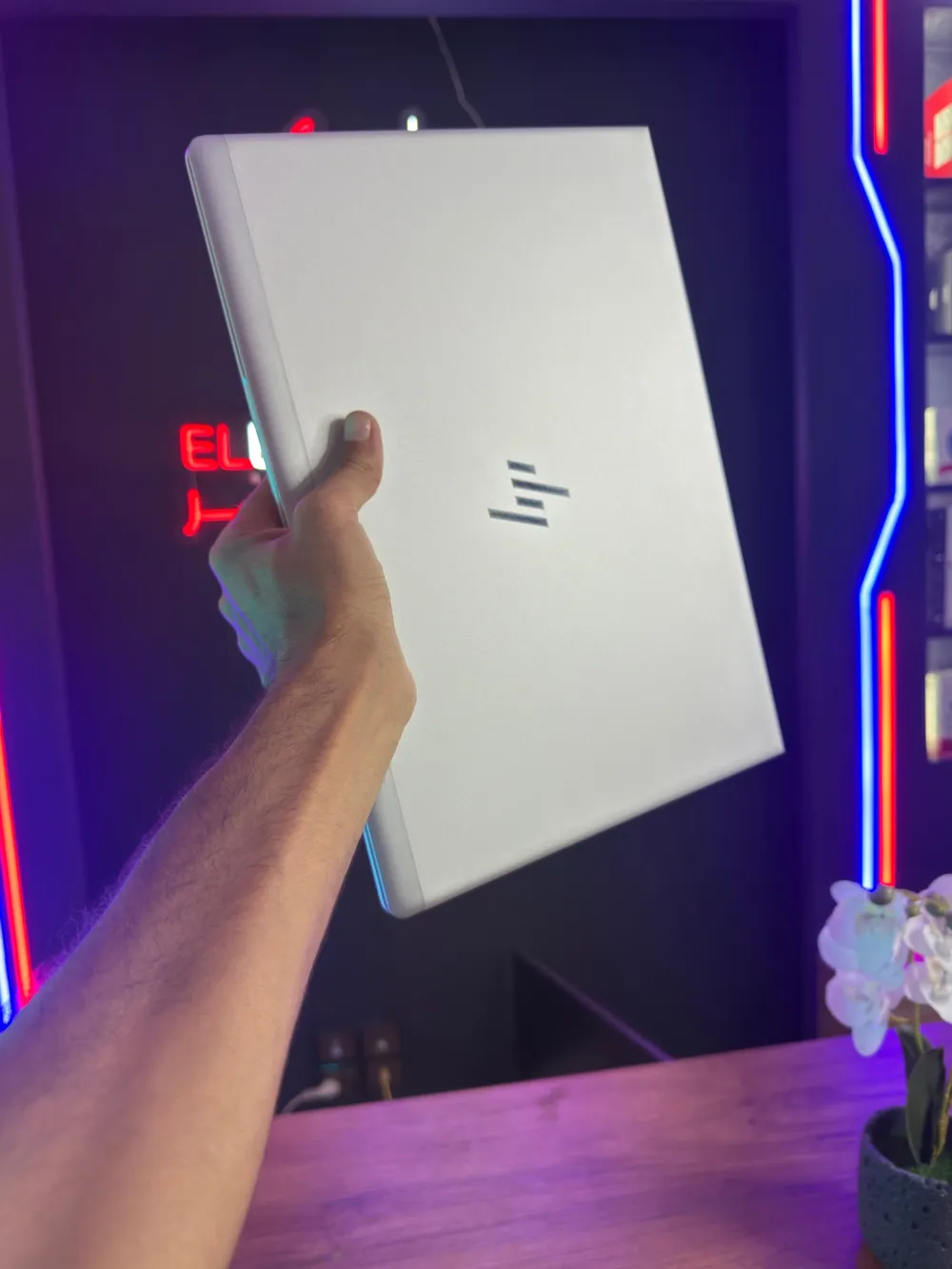 HP EliteBook 840 G6 léger et fin