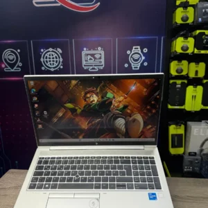 HP EliteBook 840 G8 i5-1135G7 16Go 512Go SSD 14