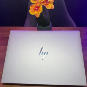Capot aluminium du HP EliteBook 840 G9