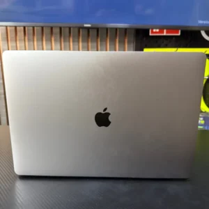 MacBook Pro 16