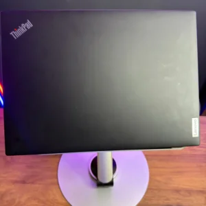Capot ThinkPad Lenovo du Lenovo ThinkPad T14s Gen 4